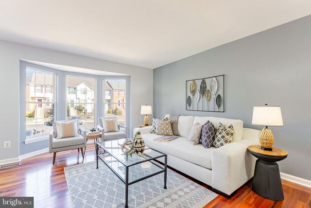 43955 MINTHILL TER, Ashburn, VA 20147