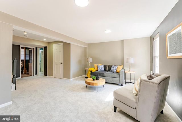 43955 MINTHILL TER, Ashburn, VA 20147