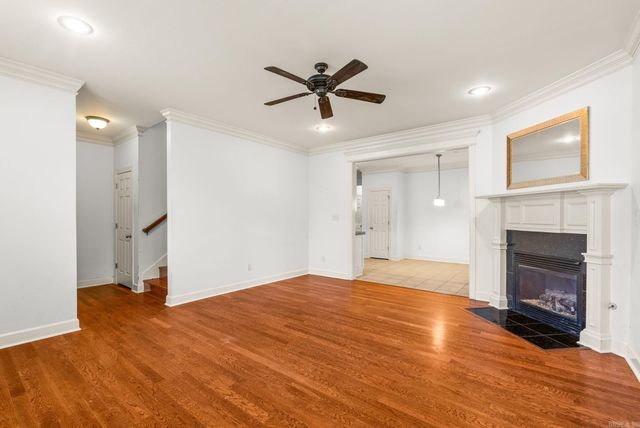 124 Nantucket Loop, Maumelle, AR 72113