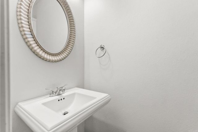 124 Nantucket Loop, Maumelle, AR 72113