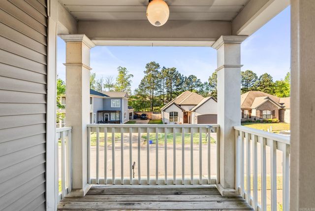 124 Nantucket Loop, Maumelle, AR 72113