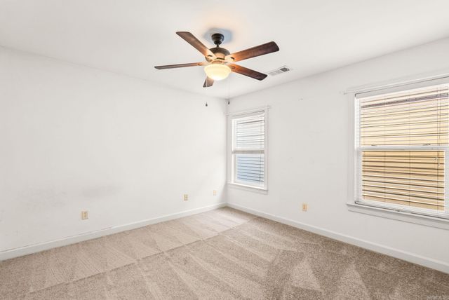 124 Nantucket Loop, Maumelle, AR 72113