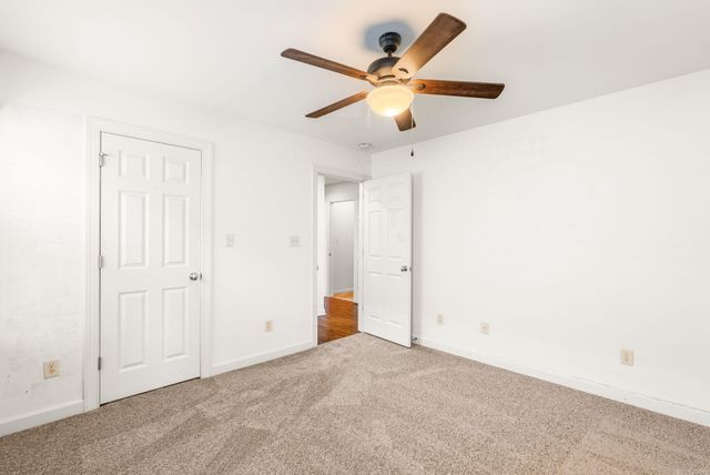 124 Nantucket Loop, Maumelle, AR 72113