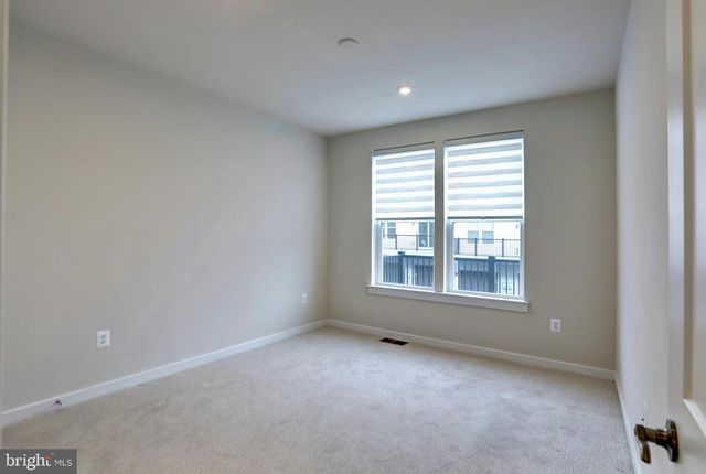 44531 WOLFHOUND SQ, Ashburn, VA 20147