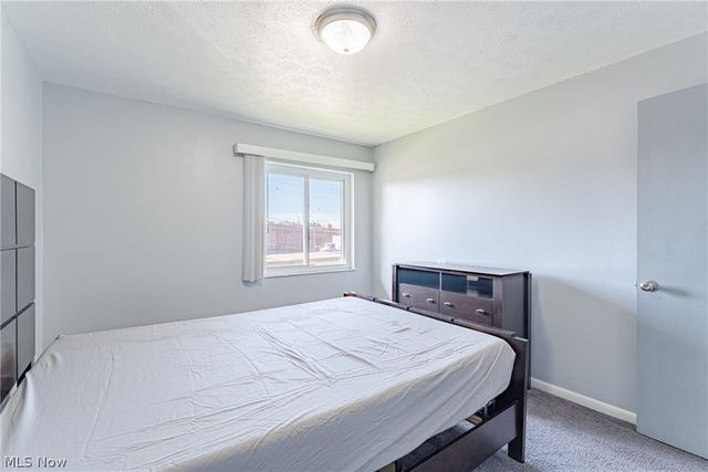 22051 River Oaks Drive B11, Rocky River, OH 44116
