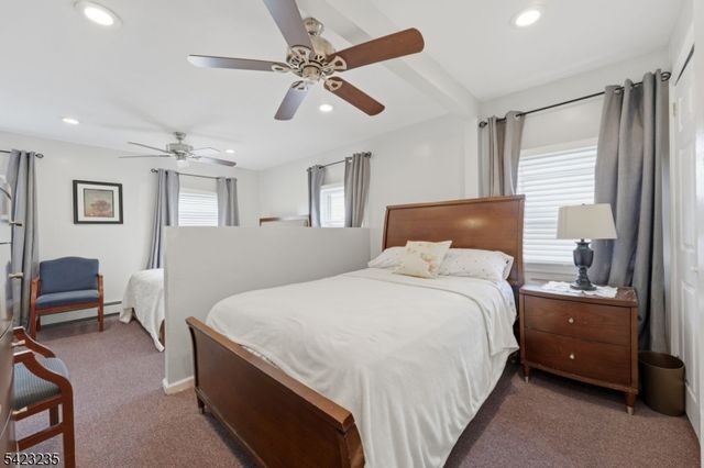 35 Bedford St, East Orange City, NJ 07018