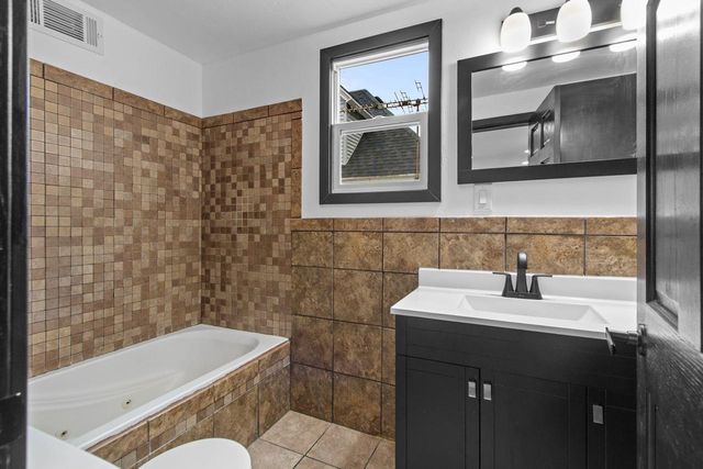 236 CHURCH AVENUE, Redgranite, WI 54970