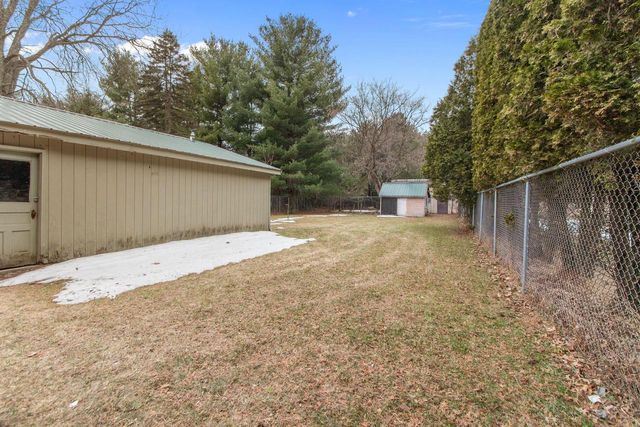 236 CHURCH AVENUE, Redgranite, WI 54970