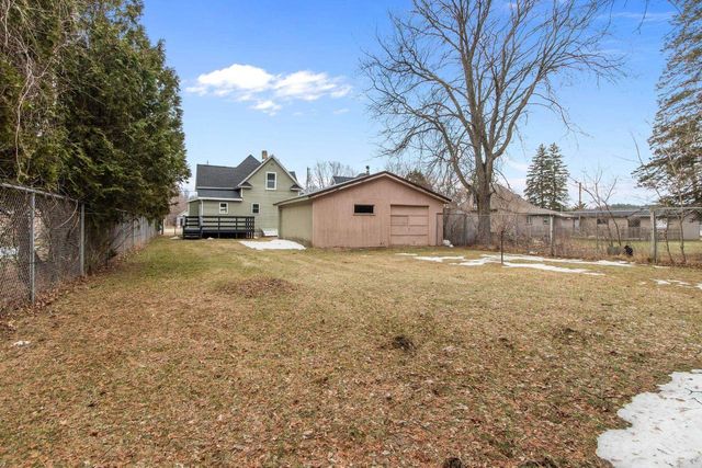 236 CHURCH AVENUE, Redgranite, WI 54970