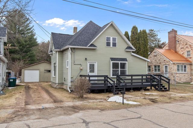 236 CHURCH AVENUE, Redgranite, WI 54970