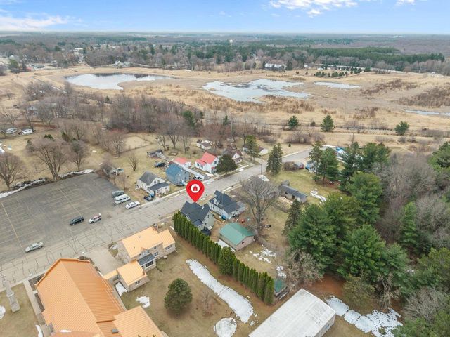 236 CHURCH AVENUE, Redgranite, WI 54970