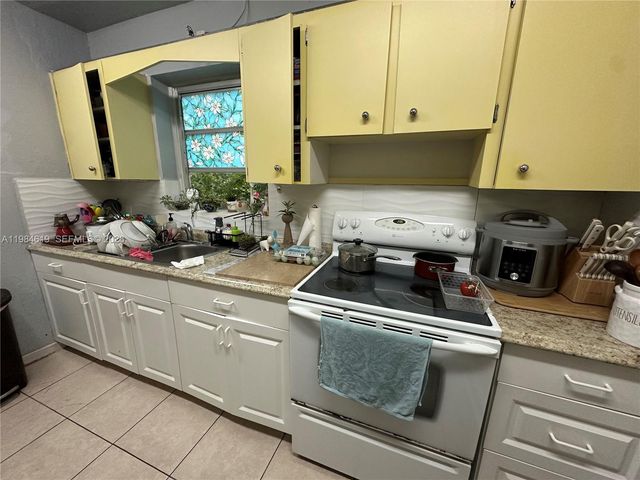 3170 SW 19th Ter, Miami, FL 33145