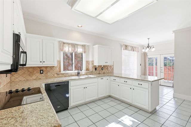 5518 Australia Court, Rockwall, TX 75032