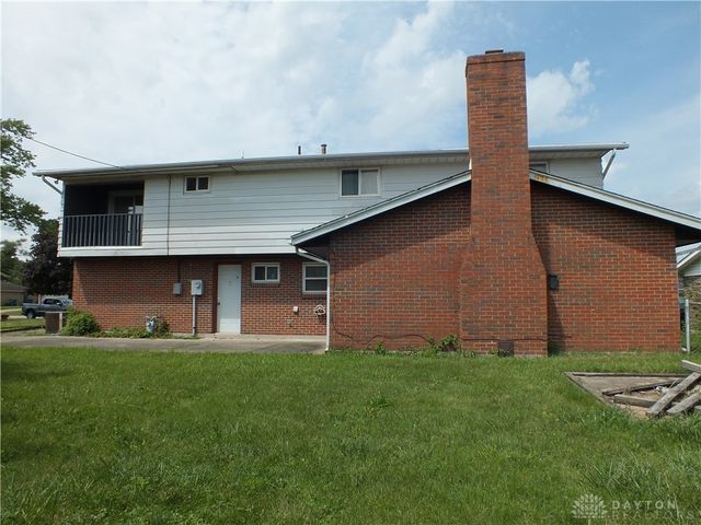 5582 Camerford Drive, Dayton, OH 45424