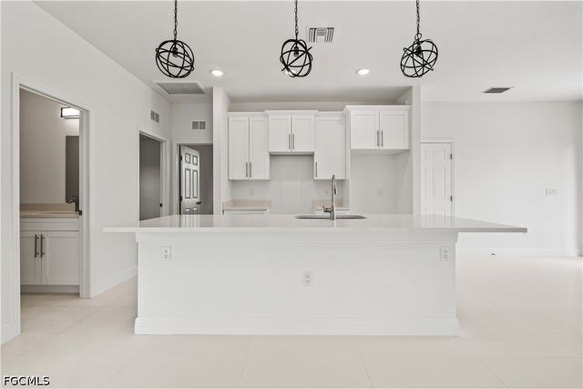 1004 E 10th ST, Lehigh Acres, FL 33972