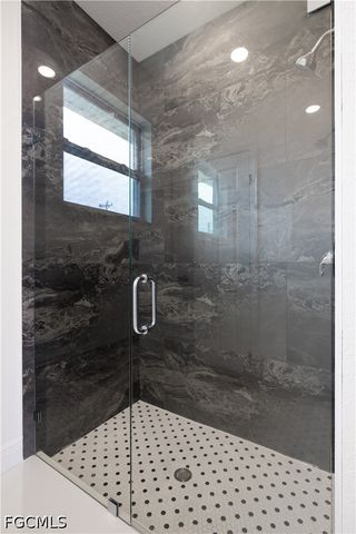 1004 E 10th ST, Lehigh Acres, FL 33972