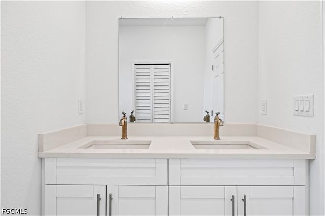 1004 E 10th ST, Lehigh Acres, FL 33972