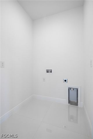 1004 E 10th ST, Lehigh Acres, FL 33972