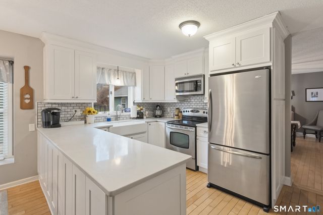 18 Partridgetown Road, Naugatuck, CT 06770