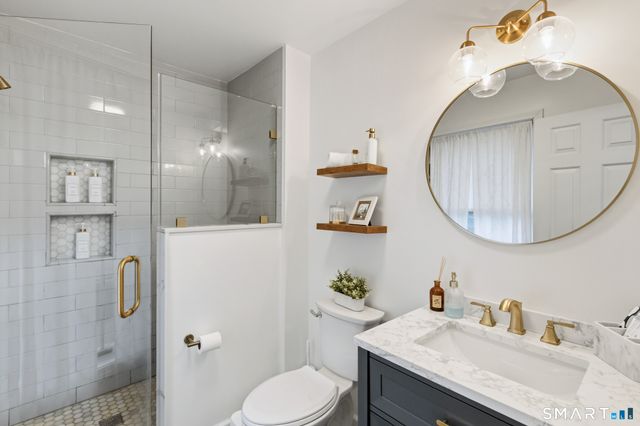 18 Partridgetown Road, Naugatuck, CT 06770