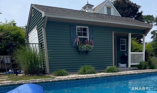 18 Partridgetown Road, Naugatuck, CT 06770