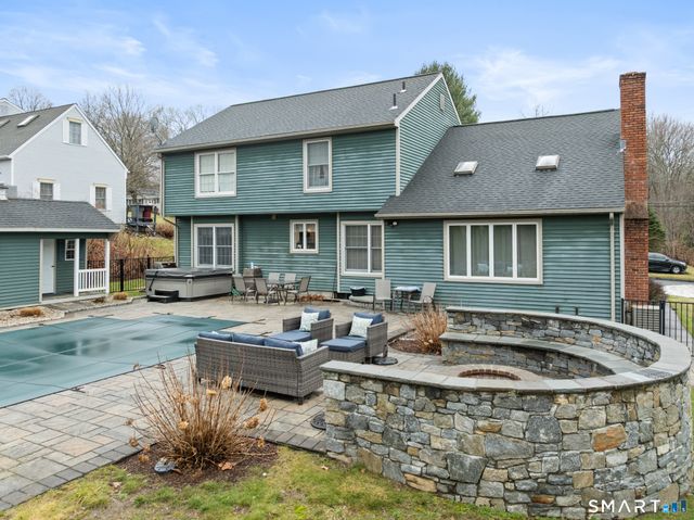 18 Partridgetown Road, Naugatuck, CT 06770