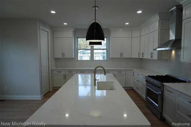 3653 Phillips Avenue, Berkley, MI 48072