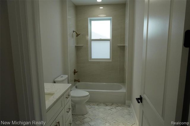 3653 Phillips Avenue, Berkley, MI 48072