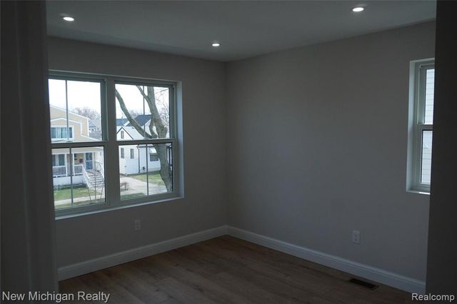 3653 Phillips Avenue, Berkley, MI 48072