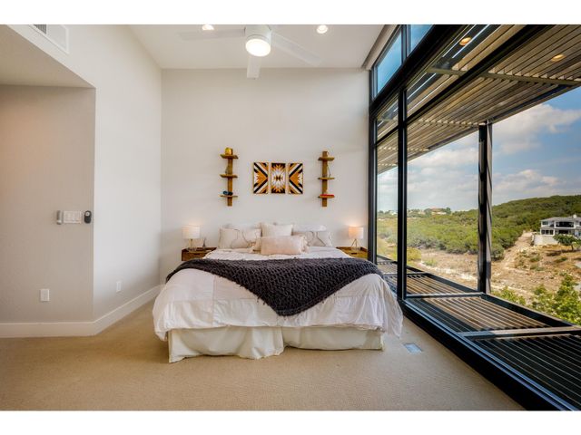 1101 Ivean Pearson RD A203, Lago Vista, TX 78645