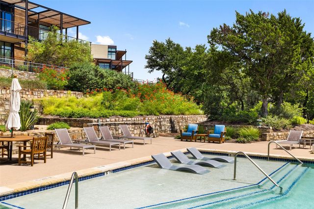 1101 Ivean Pearson RD A203, Lago Vista, TX 78645