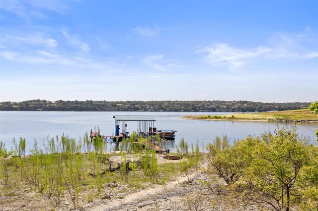 1101 Ivean Pearson RD A203, Lago Vista, TX 78645