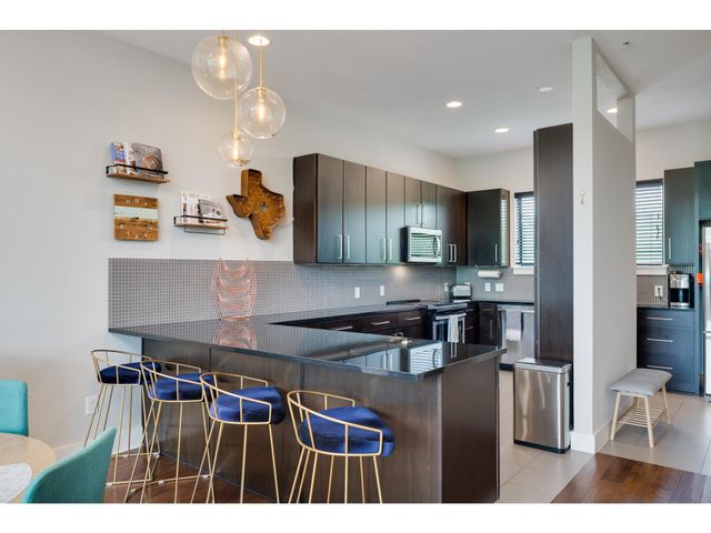 1101 Ivean Pearson RD A203, Lago Vista, TX 78645