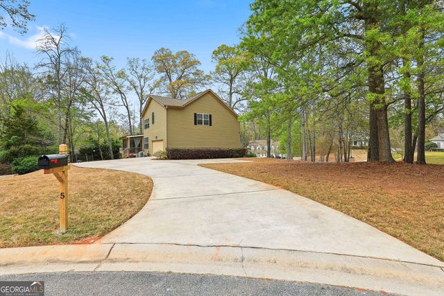 5 Retreat Court, Newnan, GA 30263