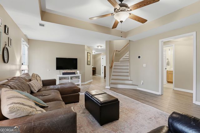 5 Retreat Court, Newnan, GA 30263