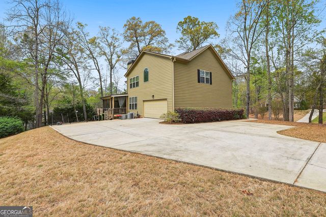 5 Retreat Court, Newnan, GA 30263