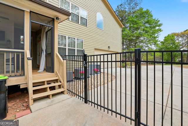 5 Retreat Court, Newnan, GA 30263