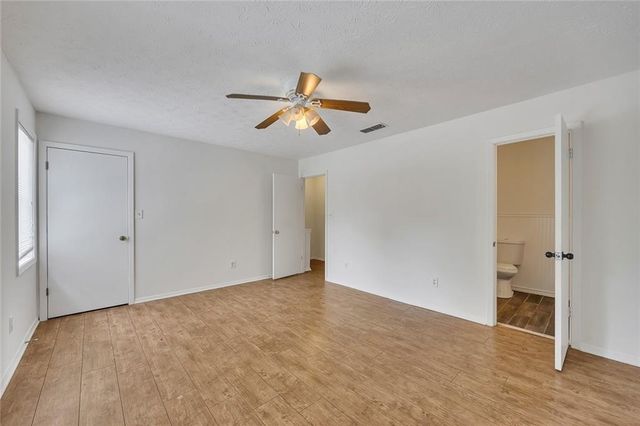 697 Anderson Walk, Marietta, GA 30062