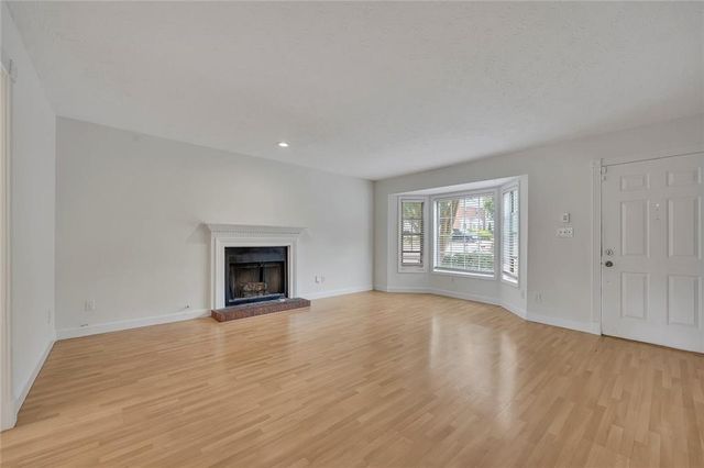 697 Anderson Walk, Marietta, GA 30062