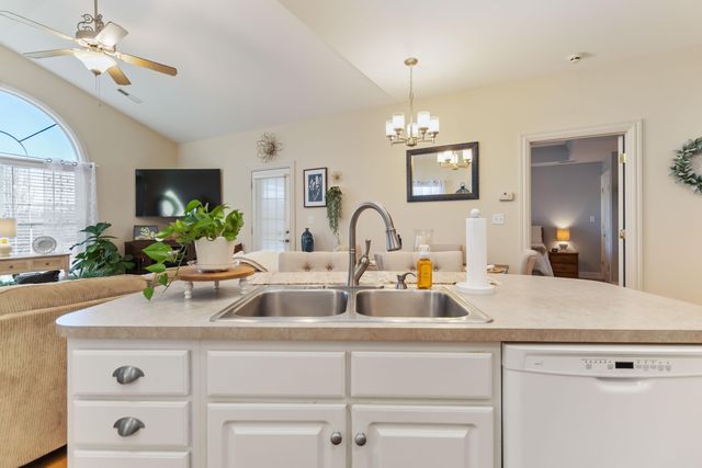 90 W Saddlebrook Drive, Somerset, KY 42503