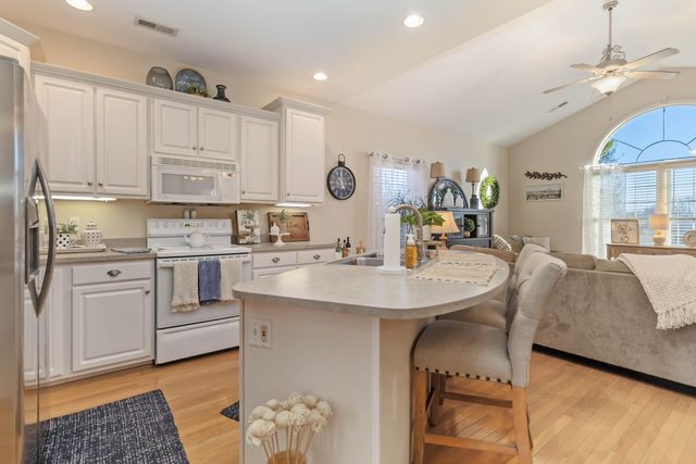 90 W Saddlebrook Drive, Somerset, KY 42503