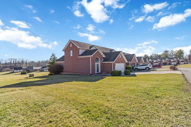 90 W Saddlebrook Drive, Somerset, KY 42503