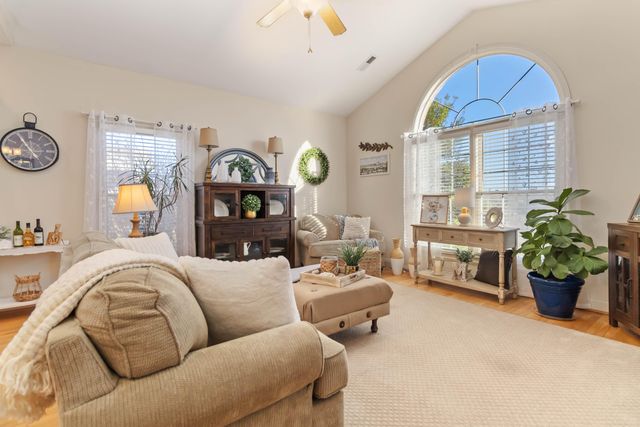 90 W Saddlebrook Drive, Somerset, KY 42503