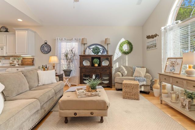 90 W Saddlebrook Drive, Somerset, KY 42503