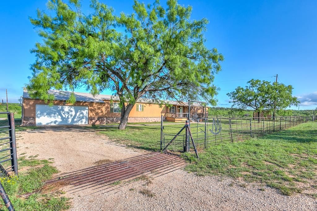 Image 1 of property listing at 00 Other, Robert Lee, TX 76945
