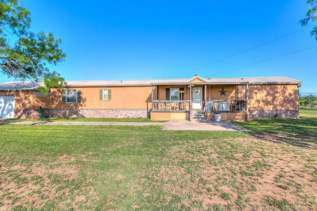 Image 3 of property listing at 00 Other, Robert Lee, TX 76945