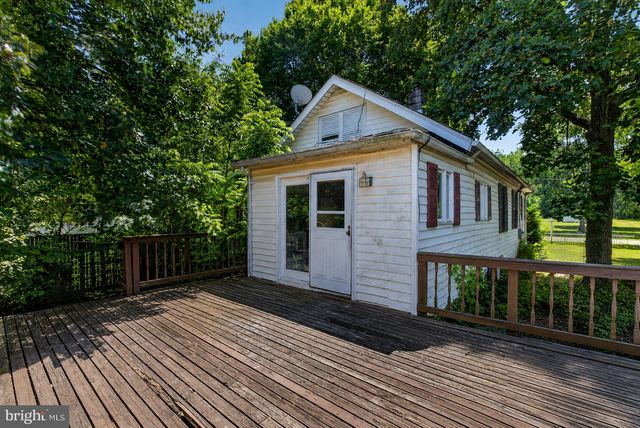 7602 BAYSIDE AVE, Fort Howard, MD 21052