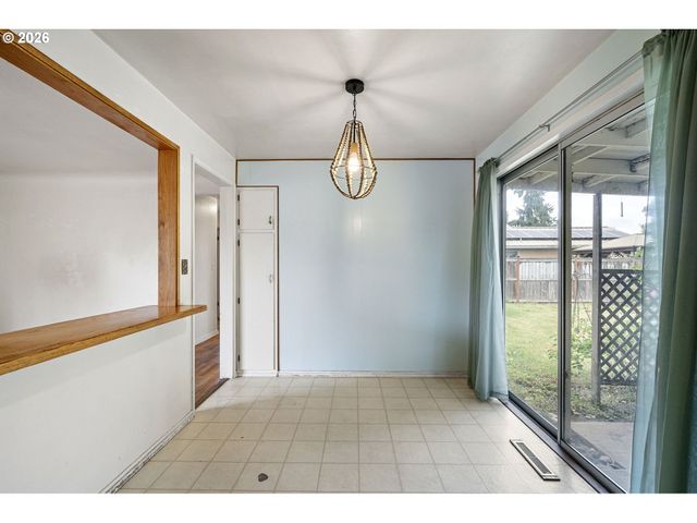 3375 ELMIRA Rd, Eugene, OR 97402