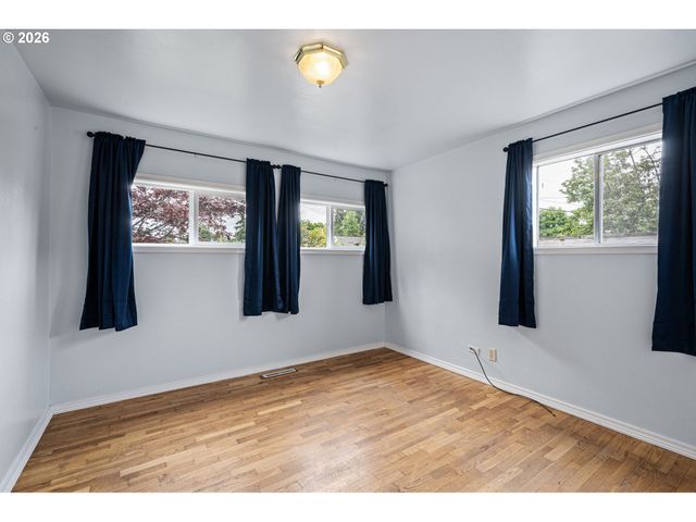 3375 ELMIRA Rd, Eugene, OR 97402