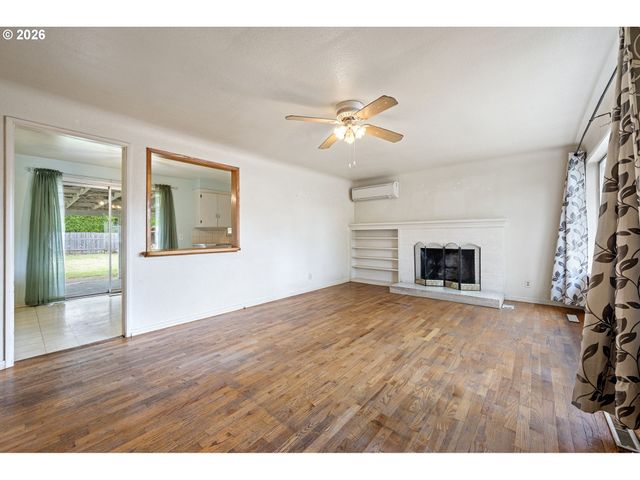 3375 ELMIRA Rd, Eugene, OR 97402